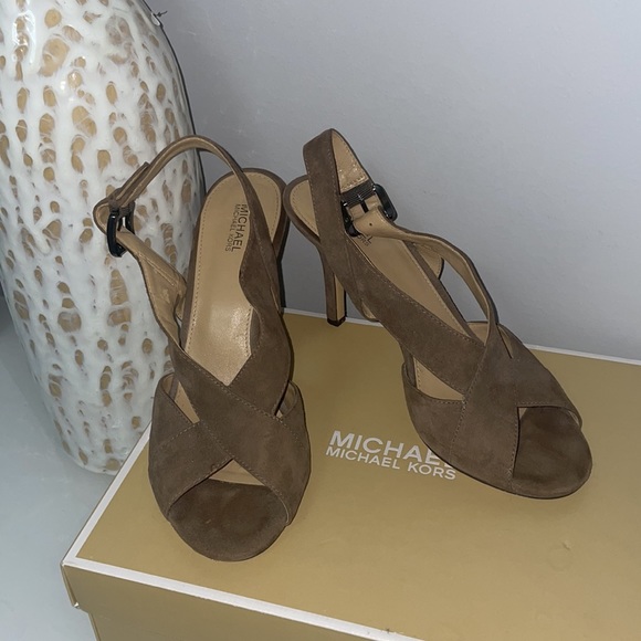 Michael kors sandal - Picture 2 of 4